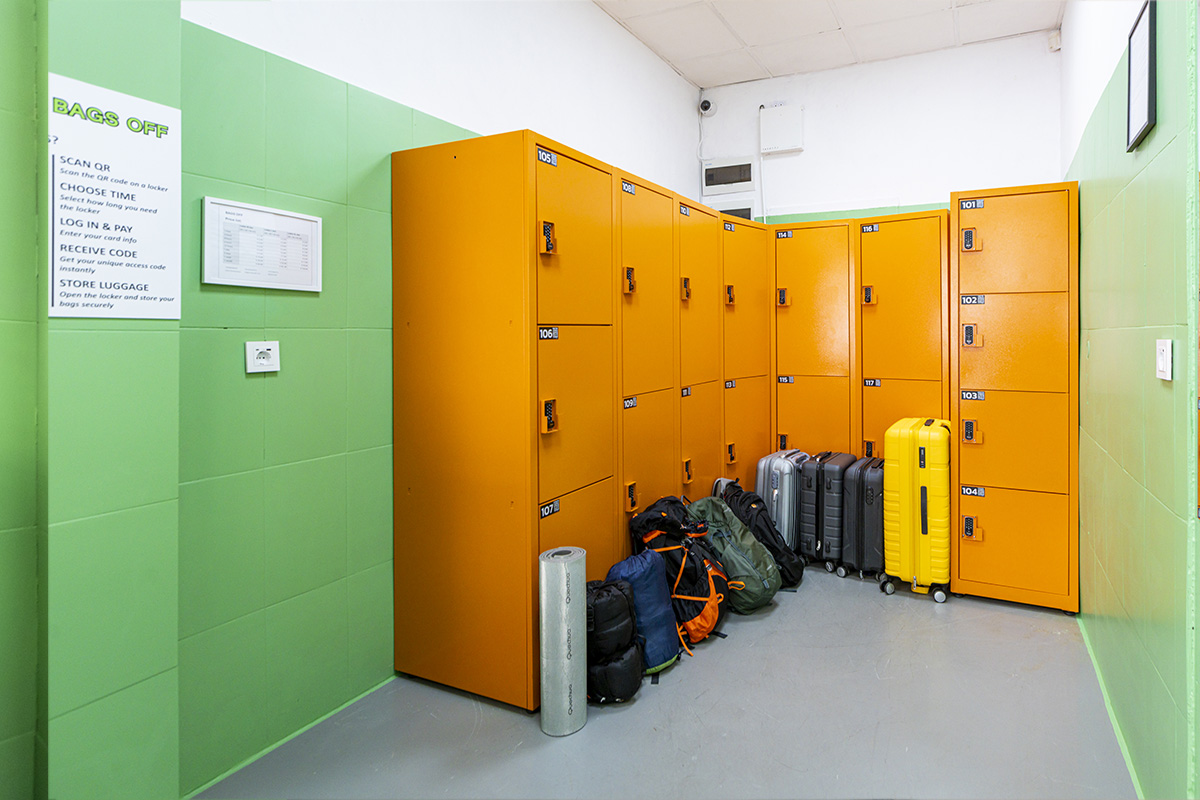 Luggage storage