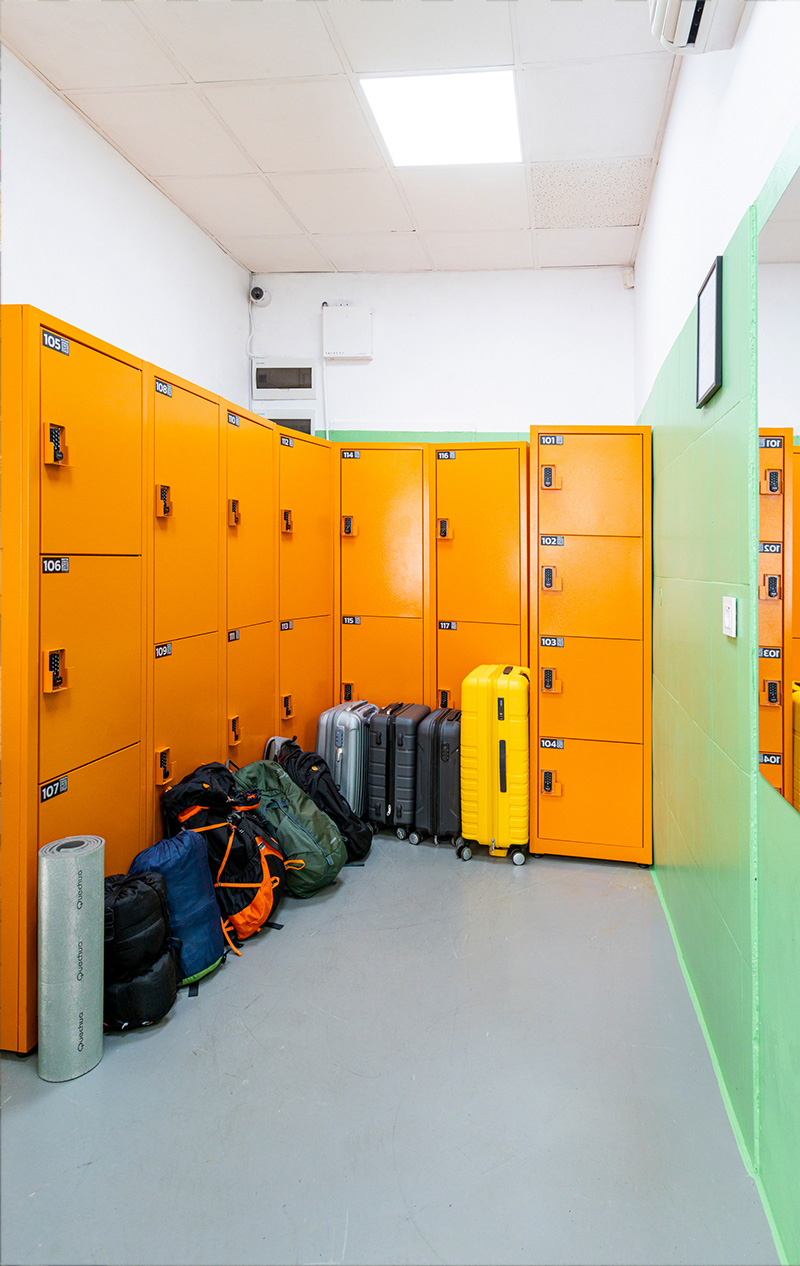 Luggage storage