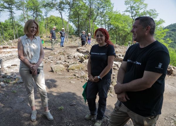 Ново археологическо разкритие на крепостта Урвич