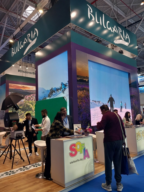 Visit Sofia представя столицата като целогодишна туристическа дестинация на  международното изложение TTR 2024 в Румъния